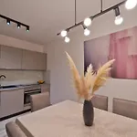 Apartment Vita Apartment *