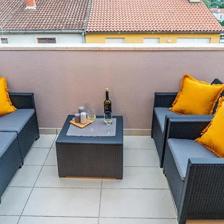 Apartment Vita Lägenhet Pula